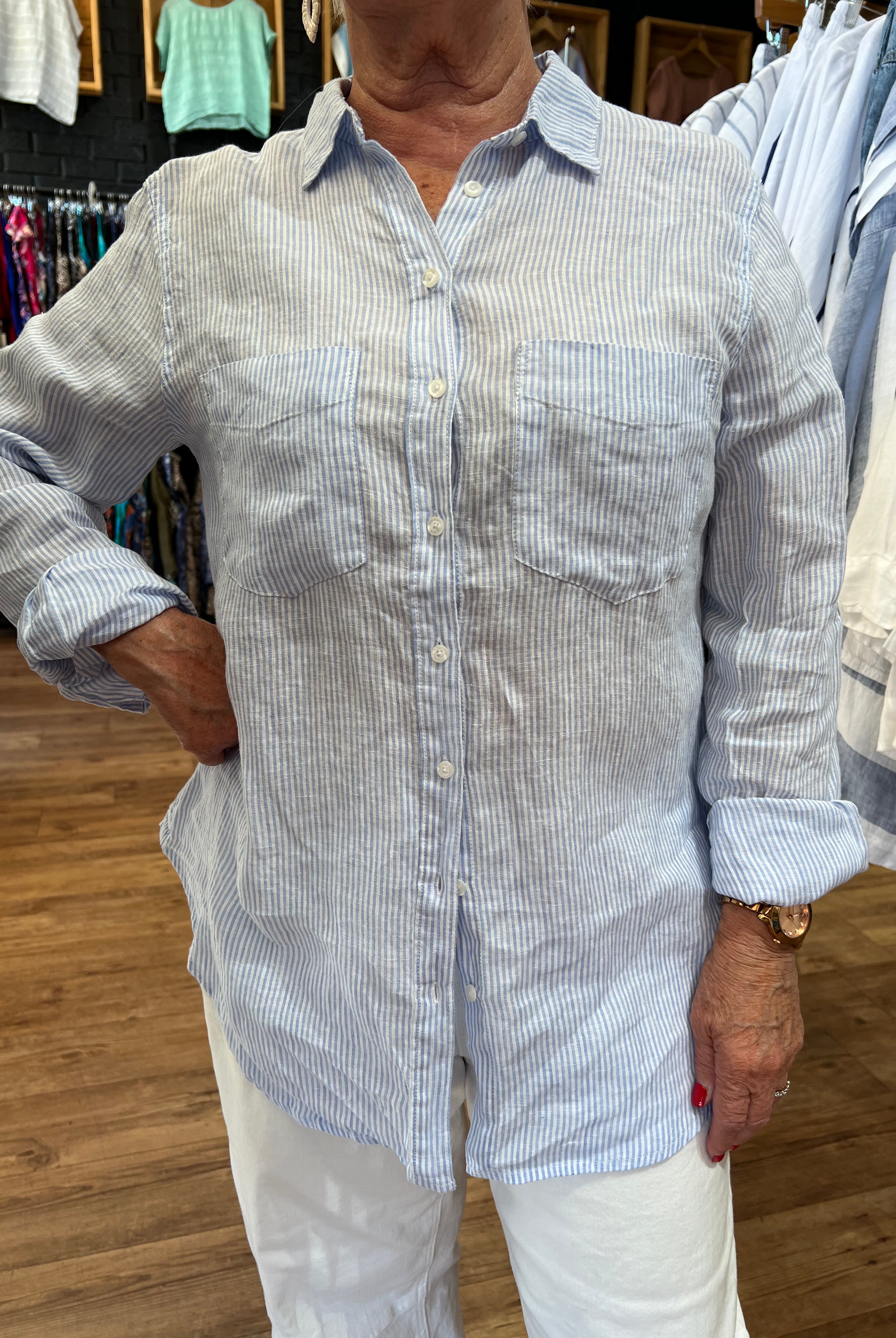 HUT Boyfriend Linen Shirt in a relaxed fit, featuring two chest pockets, tab sleeves and a scoop hem.