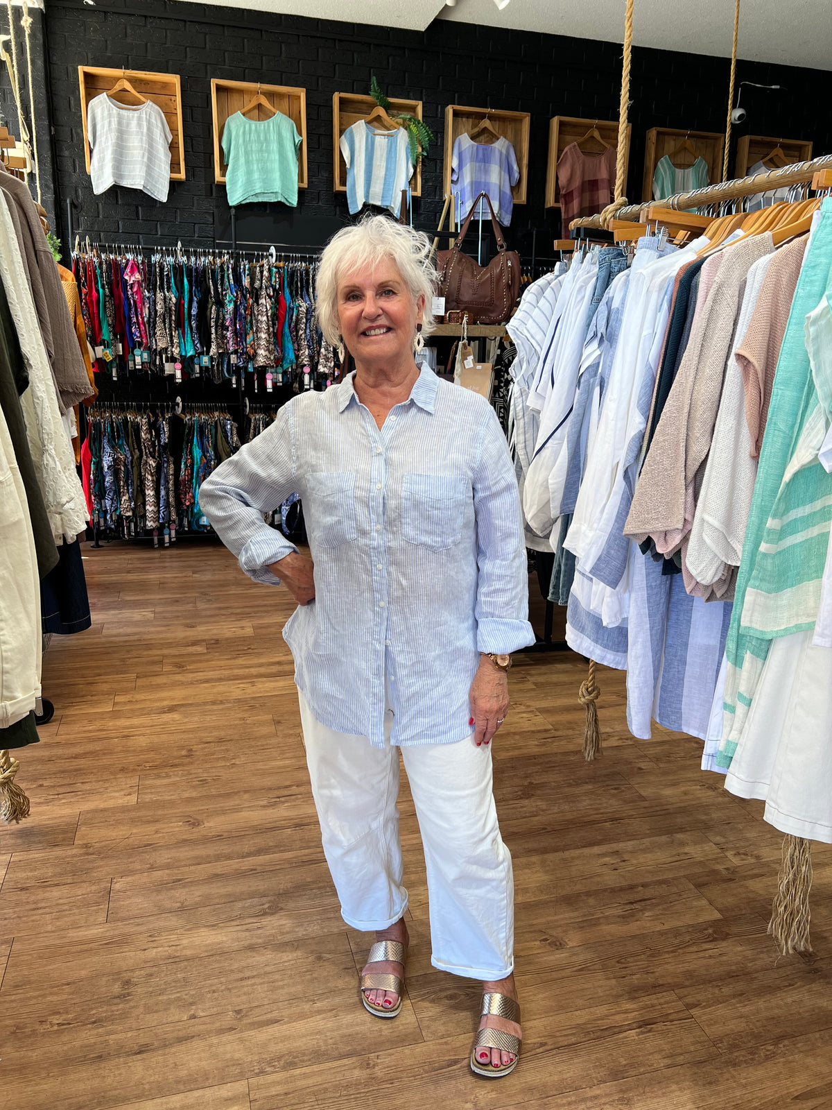 HUT Boyfriend Linen Shirt in a relaxed fit, featuring two chest pockets, tab sleeves and a scoop hem.