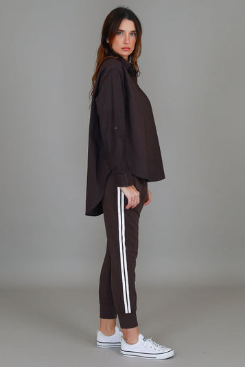 Espresso Croydon Long Sleeve Shirt featuring an oversized fit, classic collar, button front, full-length sleeves and curved hi-lo hemline.