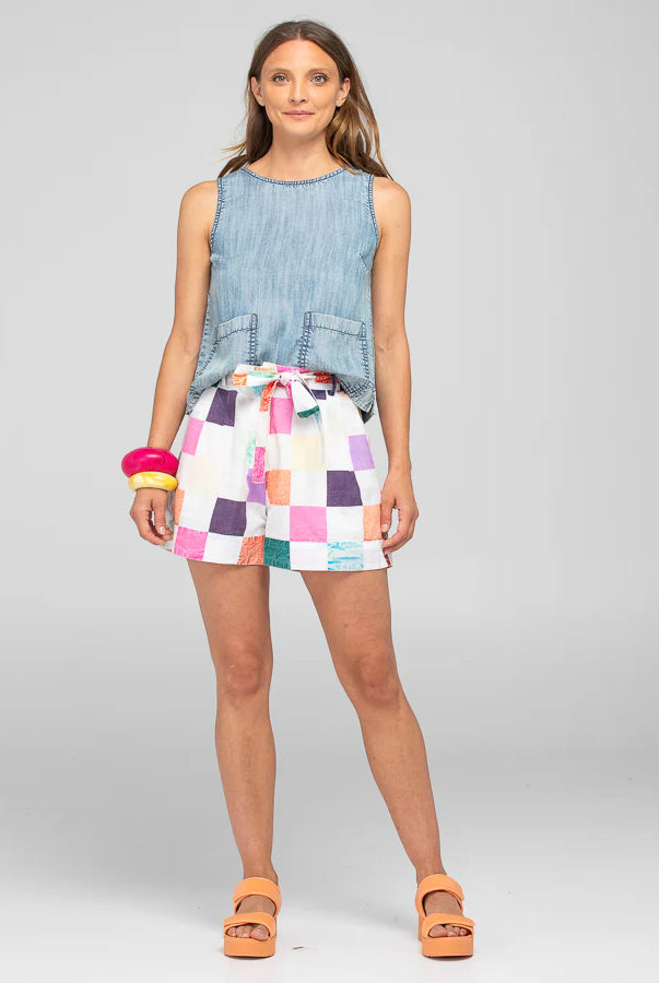 Hazel Short in Gea print. Lightweight, flattering summer shorts styled with a matching Hara Top for a coordinated warm-weather look.