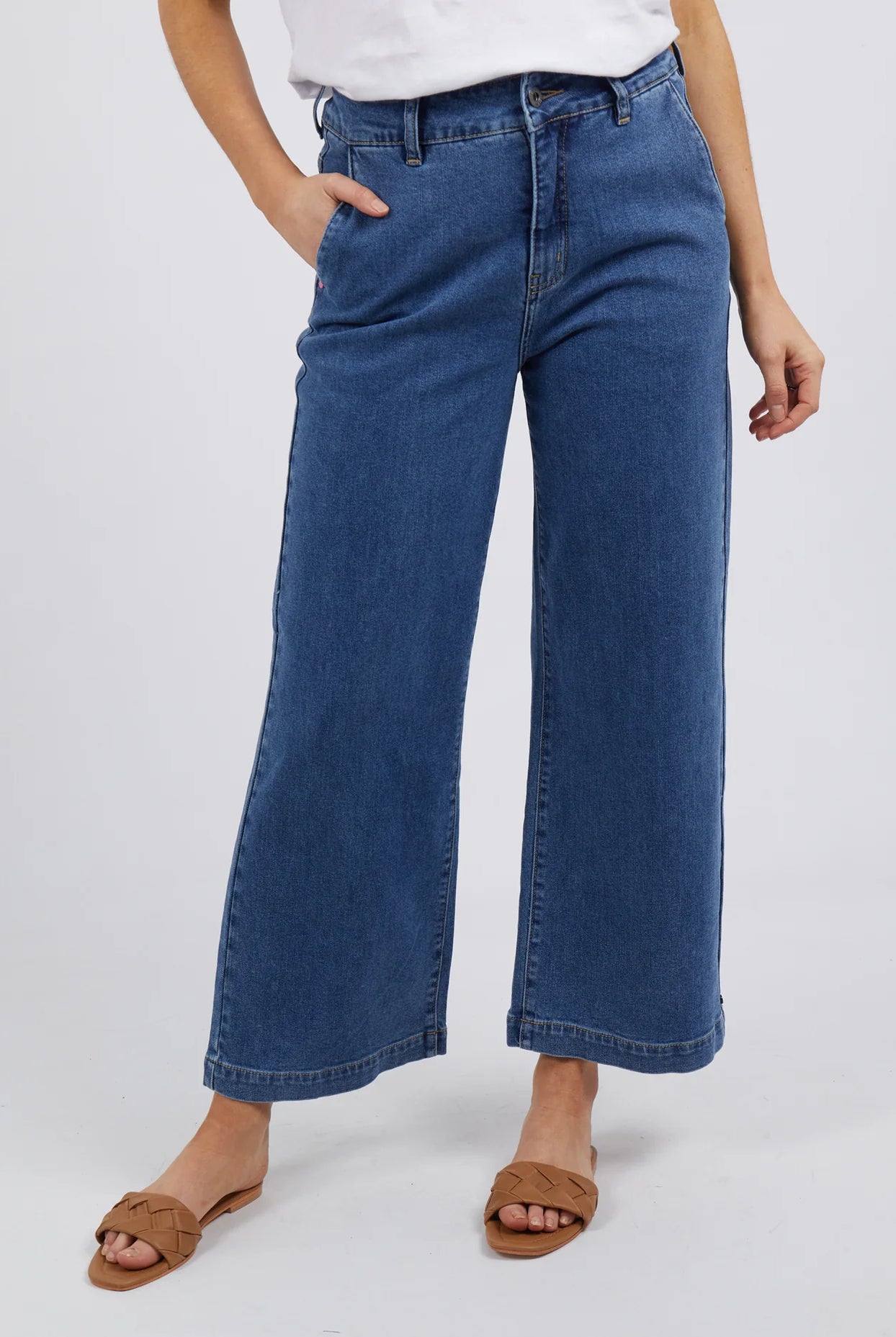 The Dark Blue Wash Izzy Wide Leg Jean by Elm is currently available at Rawspice Boutique.