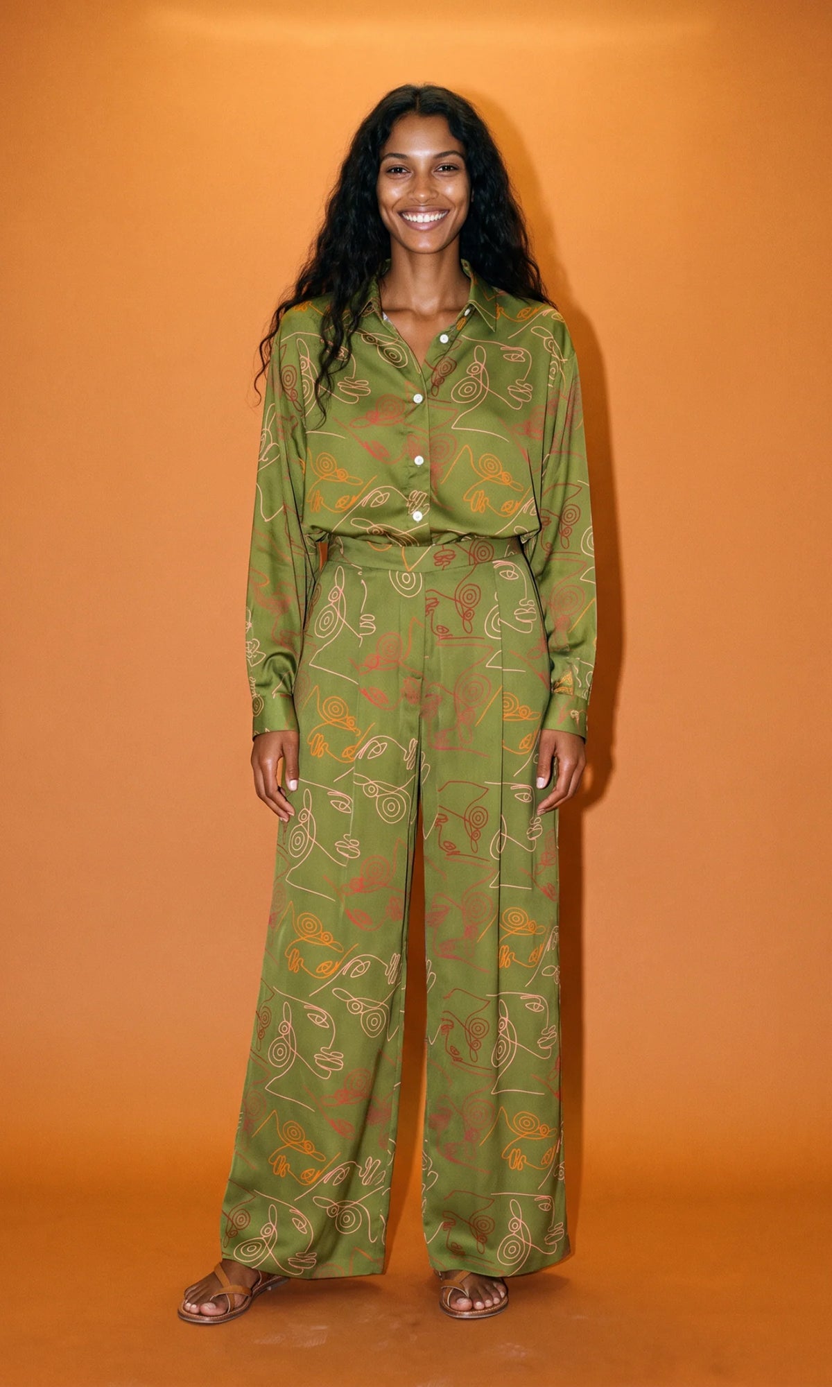 Women's Verdant Wide-Leg Pants in fluid satin crepe, featuring a soft comfortable waist, elegant wide-leg silhouette and flowing Verdant print.