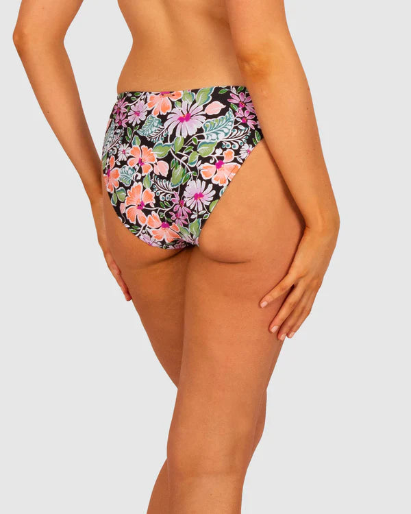 La Fiesta Regular Bikini Pant by Baku is currently available from Rawspice Boutique, South West Rocks. 