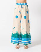 Vermont Pant in Andiamo with a wide-leg silhouette, elastic waistband, side seam pockets, and an exclusive Walnut Melbourne print in 100% cotton.
