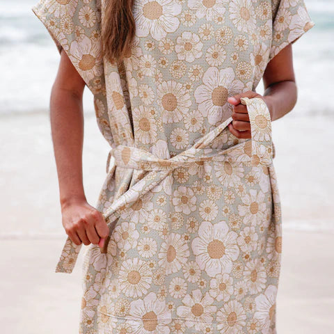 The Casuarina Surf Poncho is a sand-free, super-absorbent, quick-drying hooded towel. Lightweight, antibacterial and soft, with a pocket and optional waist tie.