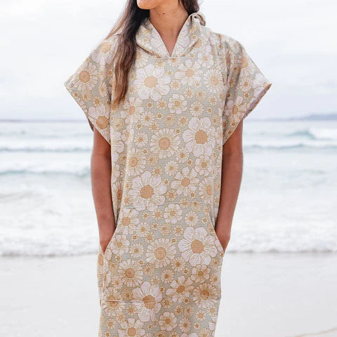 The Casuarina Surf Poncho is a sand-free, super-absorbent, quick-drying hooded towel. Lightweight, antibacterial and soft, with a pocket and optional waist tie.