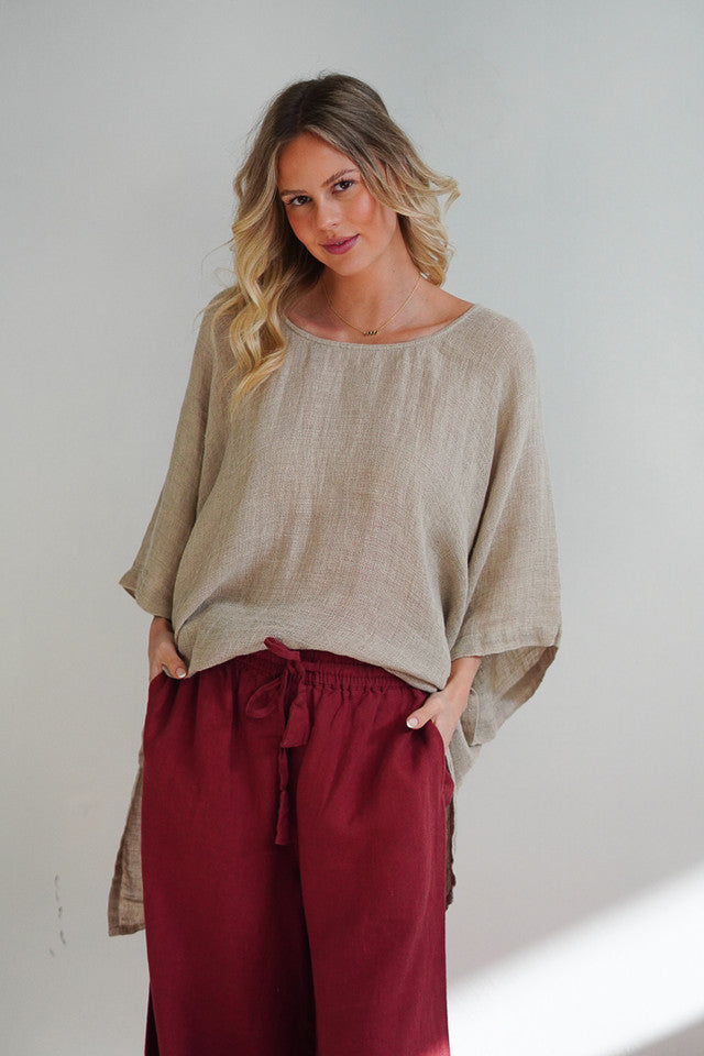 Natural Carlotta mesh linen top with wide sleeves, relaxed fit and lightweight breathable texture.