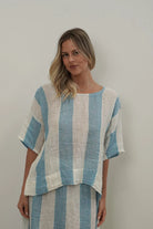 Barbara Top in 100% mesh stonewashed linen with a relaxed, lightweight and comfortable fit.