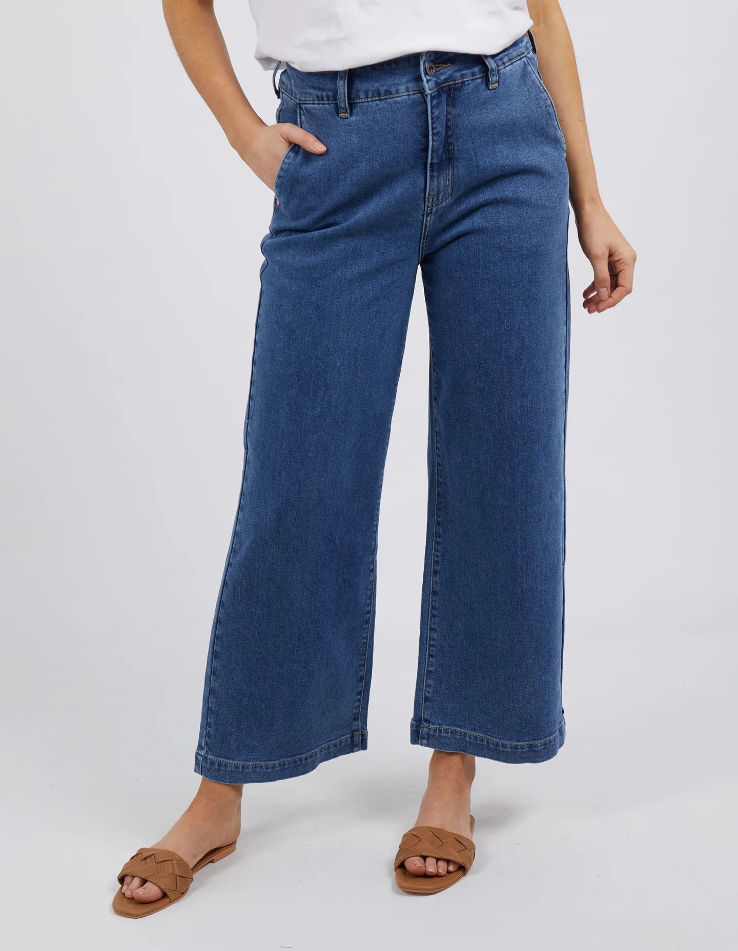 The Dark Blue Wash Izzy Wide Leg Jean by Elm is currently available at Rawspice Boutique.