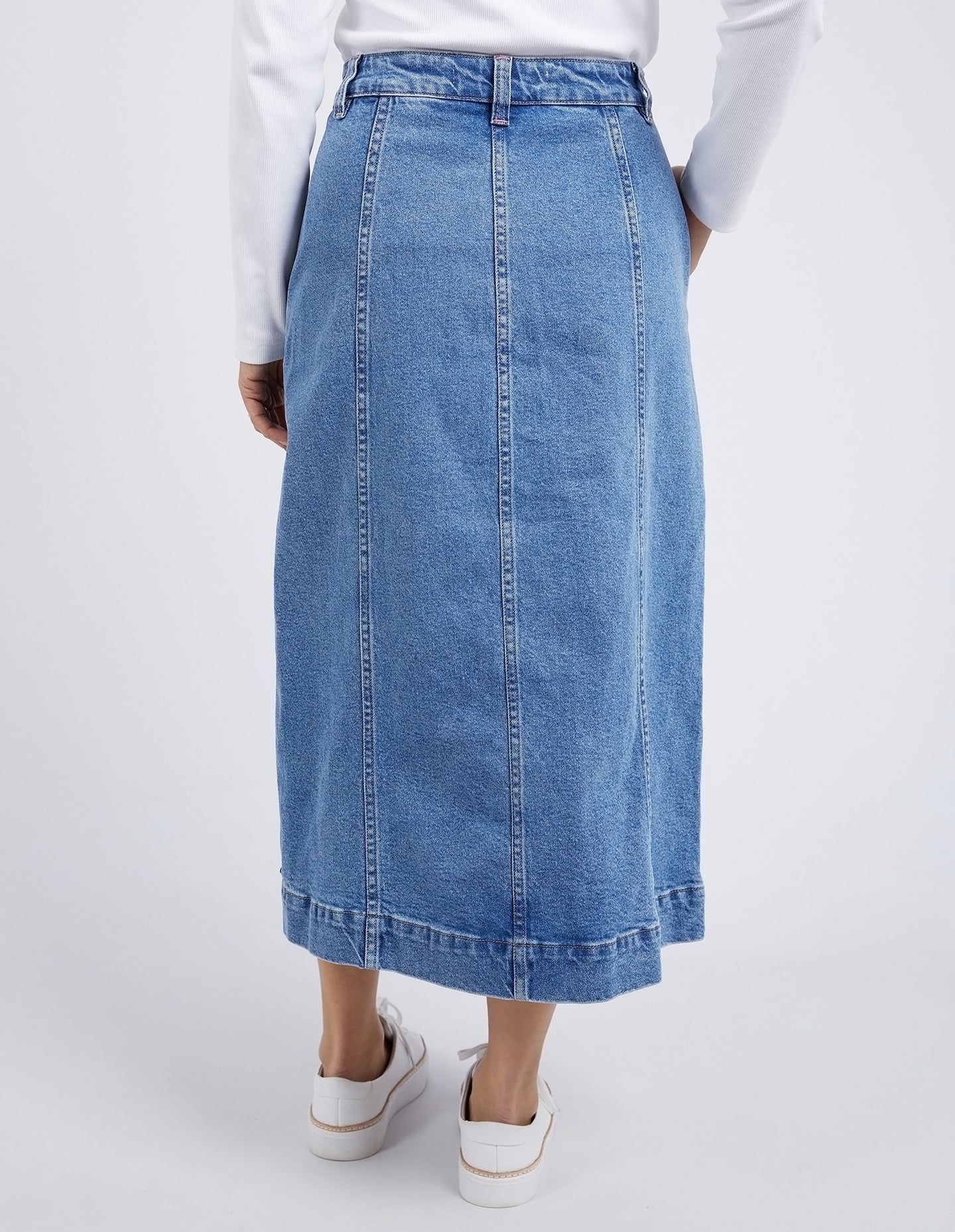 The Blue Florence Button Thru Denim Skirt Mid bu Elm is currently available at Rawspice Boutique.